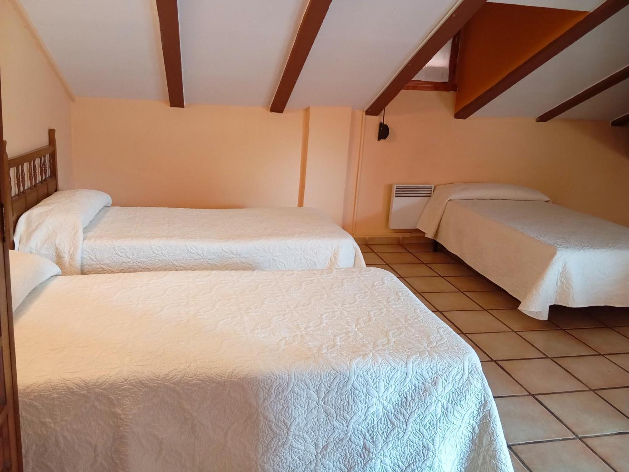 Hotel La Rueda 3000 Mora de Rubielos Buitenkant foto
