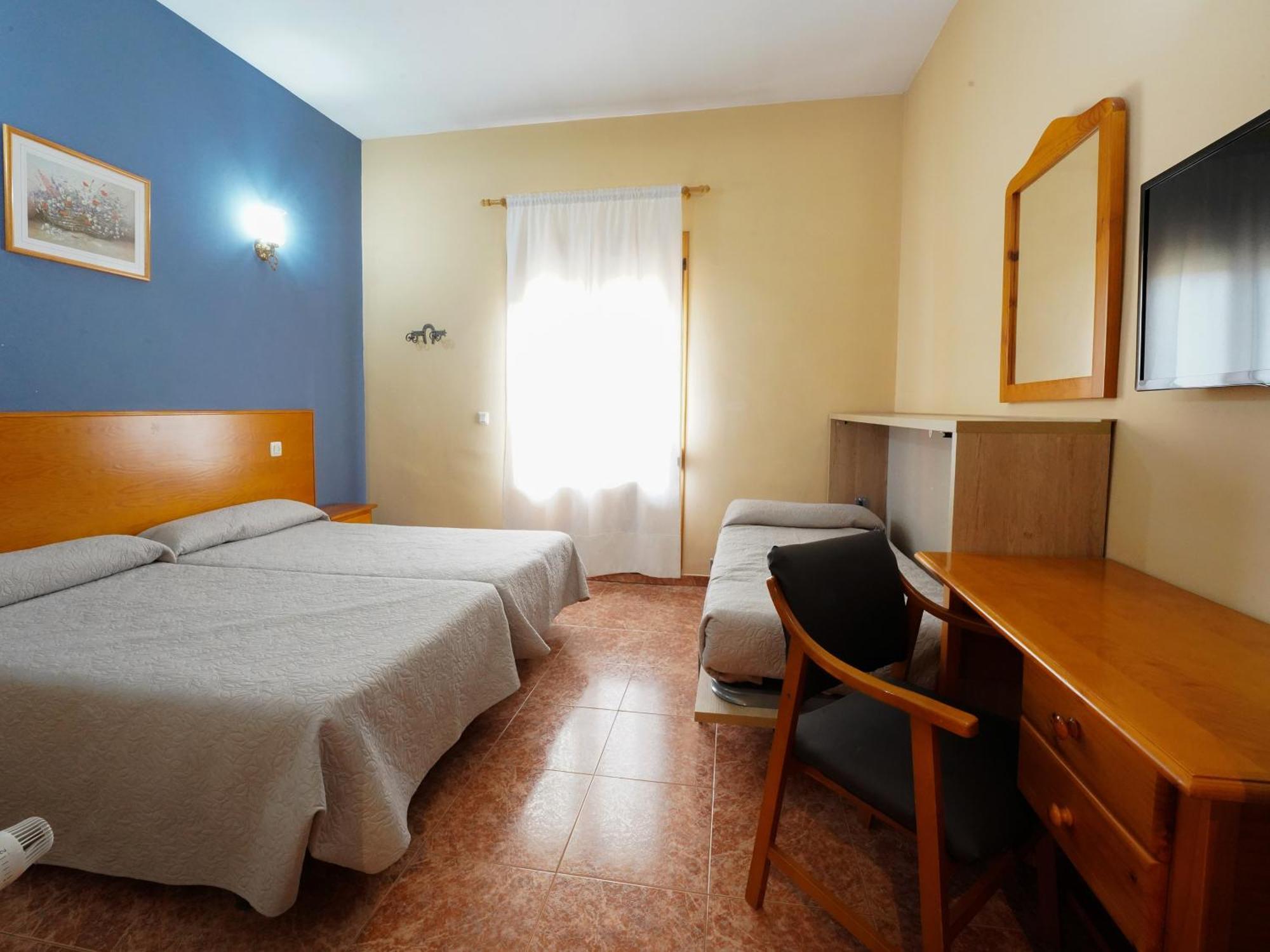 Hotel La Rueda 3000 Mora de Rubielos Buitenkant foto