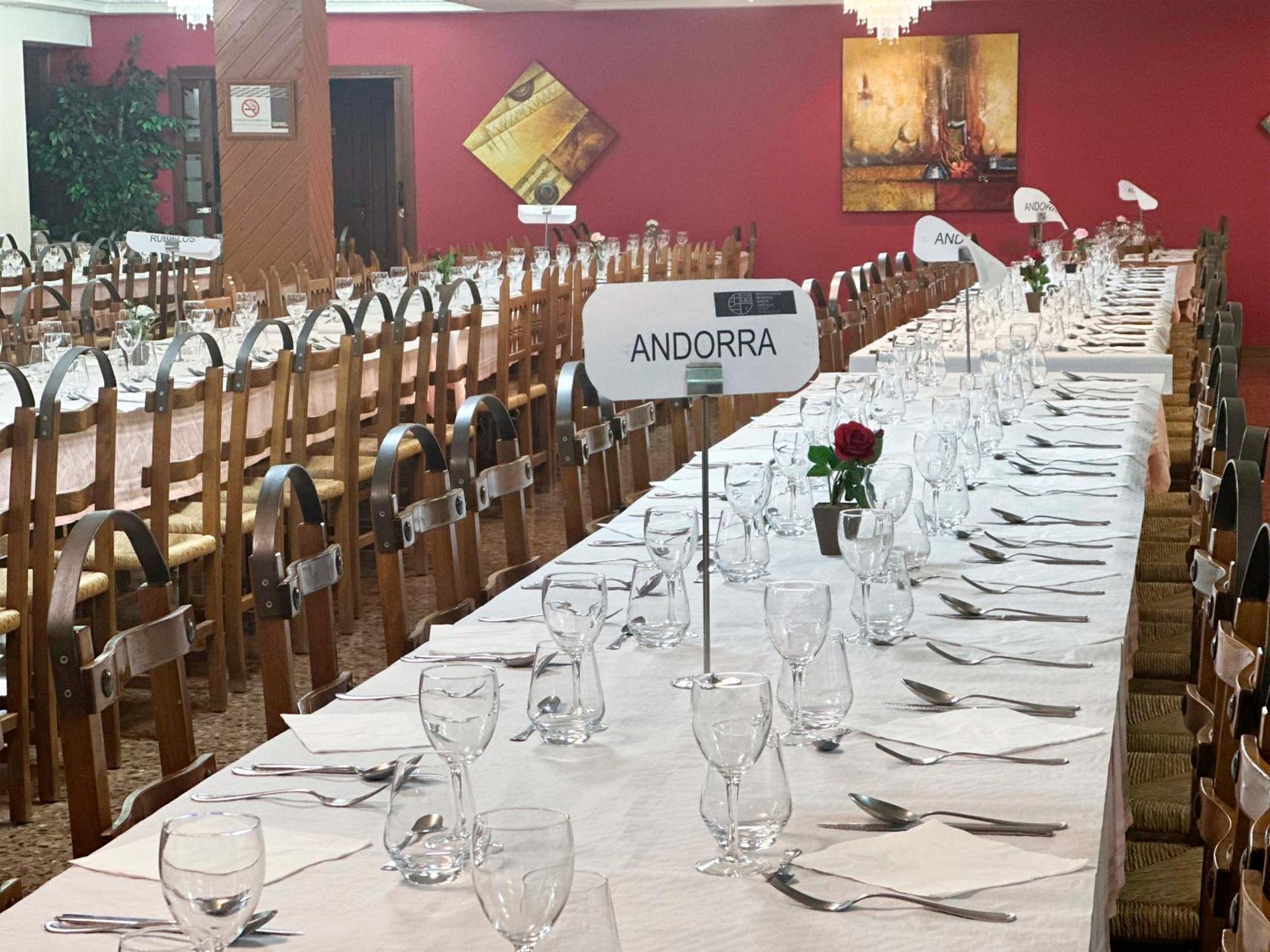 Hotel La Rueda 3000 Mora de Rubielos Buitenkant foto