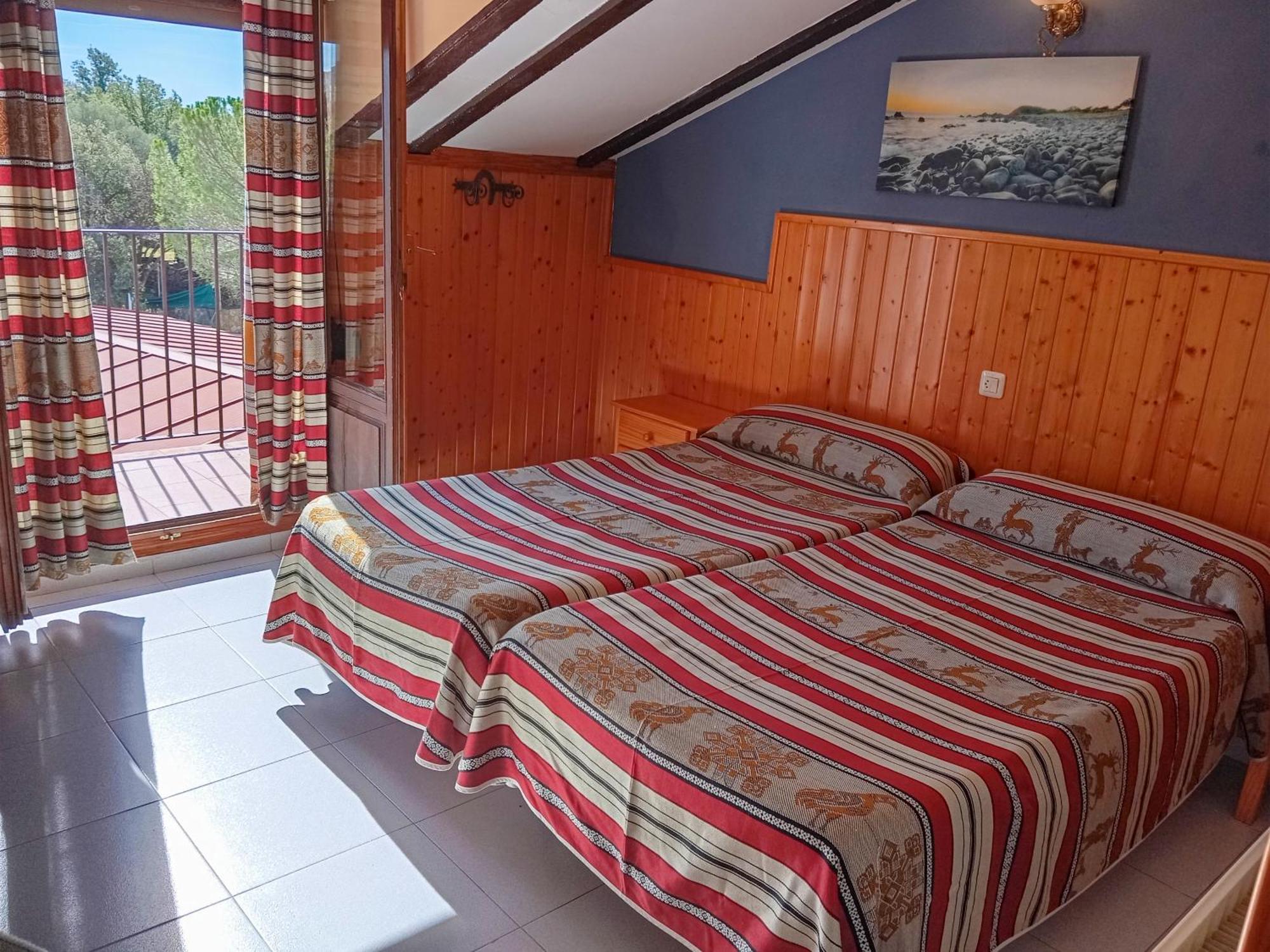 Hotel La Rueda 3000 Mora de Rubielos Buitenkant foto