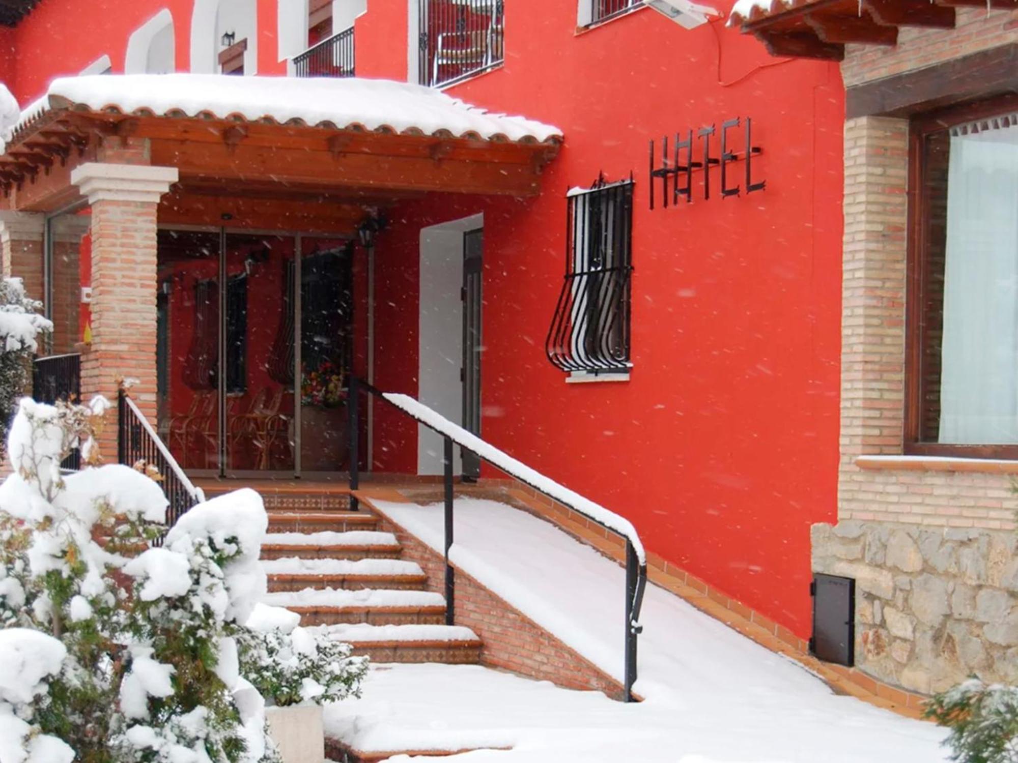 Hotel La Rueda 3000 Mora de Rubielos Buitenkant foto